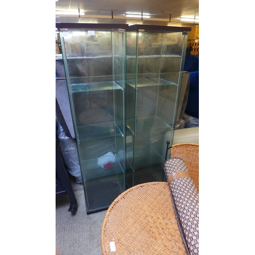 1645 - A pair of glass display cabinets