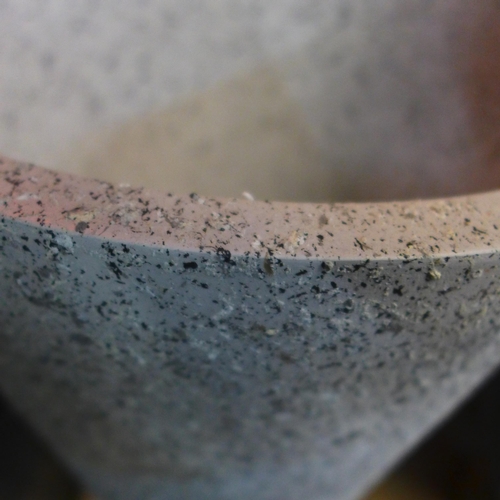 1325 - A grey granite planter (2802827)   #