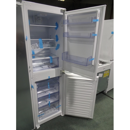 3159 - Viceroy 50/50 Fridge Freezer - * This lot is subject to vat