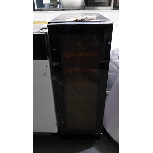 3192 - Viceroy Under Counter Wine Cooler - DAMAGED DOOR - H870xW295xD570  - model no WRWC30BK , Original RR... 