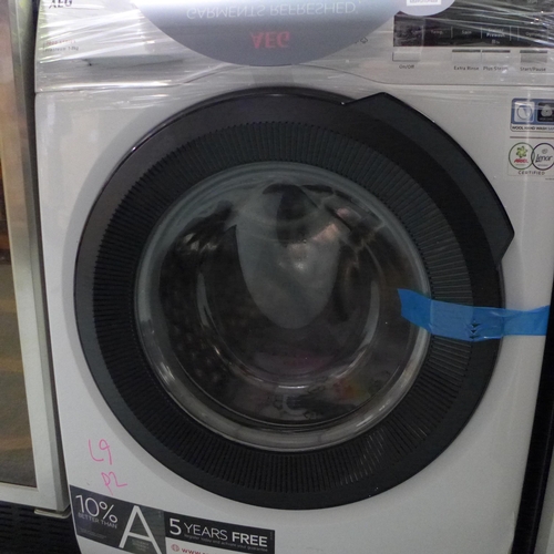 3204 - AEG 7000Series Prosteam Washing Machine (376-9 )  * This lot is subject to vat