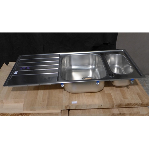 3224 - 1.5 stainless steel sink -* This lot is subject to vat