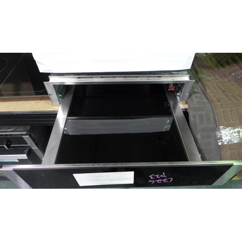 3267 - Bosch Serie 8 Warming Drawer, CDA Warming Drawer (One Damaged)  (L226) (376-136)  * This lot is subj... 