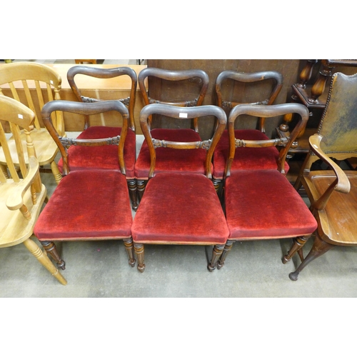 121 - A set of six William IV rosewood kidney back dining chairs