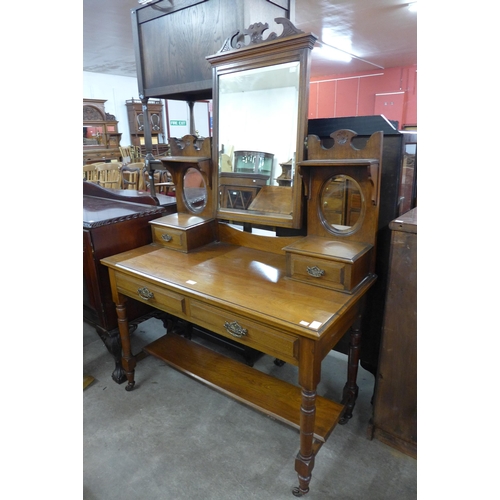 182 - A Victorian walnut dressing table