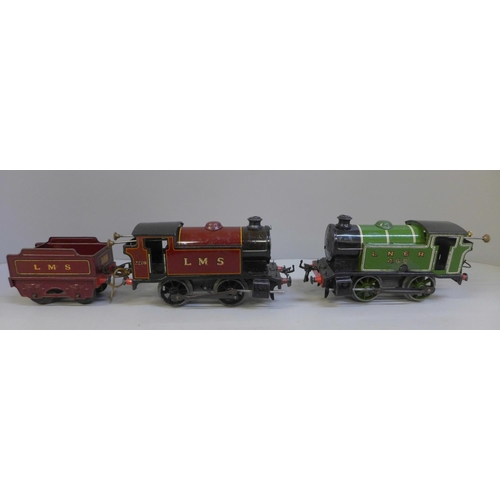 726 - Two Hornby Meccano tin plate 0 gauge model locomotives and one tender