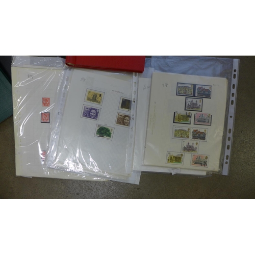 787 - Stamps:- box of GB stamp albums, covers, etc.