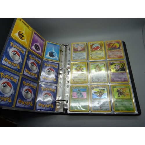 810 - Pokemon, complete Base set, Fossil, Jungle and Rocket, including:- Beckett graded Dark Dugtrio 8.5, ... 