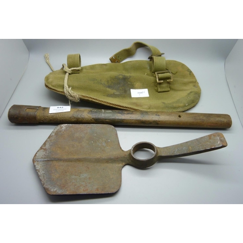 842 - A WWII 1943 Trench shovel