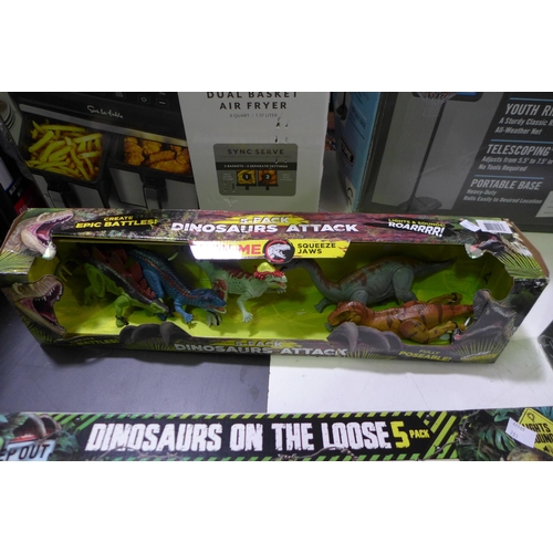 3054 - Three packs of Light & Sound Dinosaurs   (283-30,33) * This lot is subject to VAT