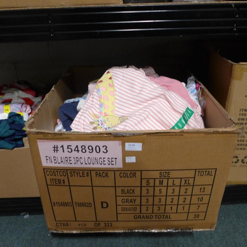 3128 - Box of misc children clothing (mixed sizes)