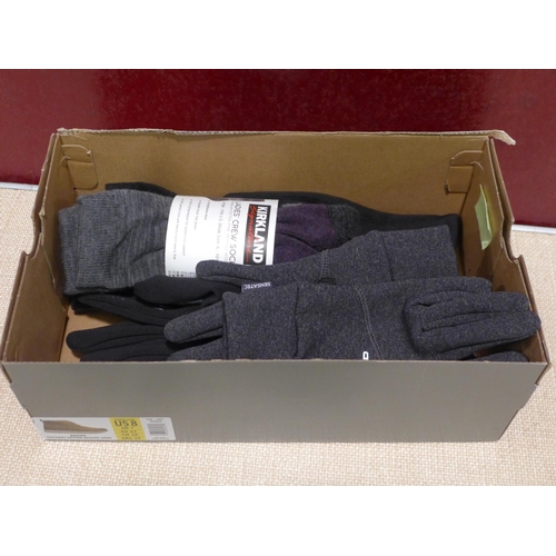 3141 - Small box of ladies socks/Bula balaclavas etc