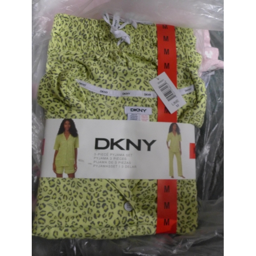 3145 - Small qty of ladies branded loungewear (inc Disney/DKNY)