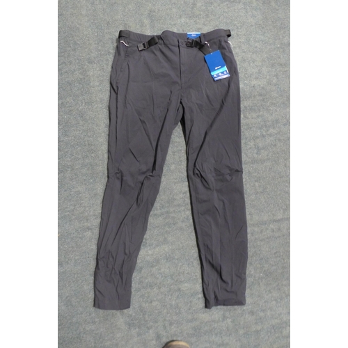 3168 - Bag of mixed sized black Lomaxx Berghaus trousers