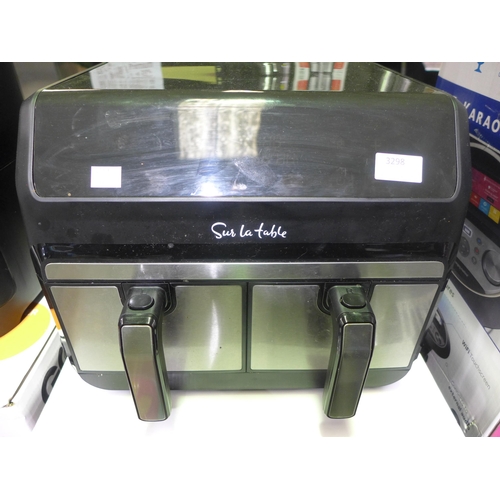 3298 - Sur La Table Double Air Fryer   (283-452) * This lot is subject to VAT