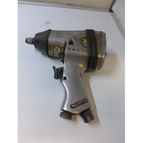 2011 - Vintage Black and Decker 240V drill, pneumatic ½