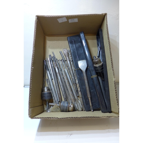 2034 - Box of assorted SDS fitting drill bits, picks, chisels and 3 chucks for hammer drill (Used)