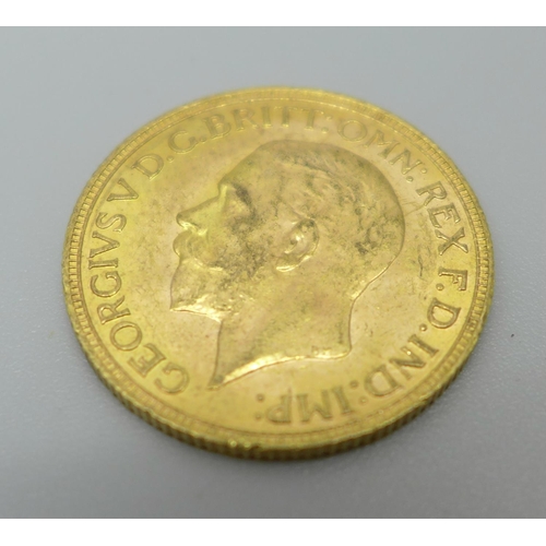 1130 - A 1931 gold sovereign