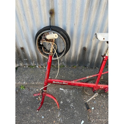 2405 - Moulton mini vintage bicycle with fresh tyres and inner tubes