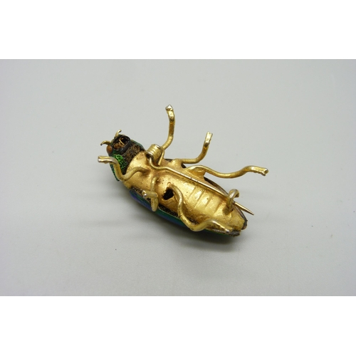 1050 - A costume brooch in the form of a beetle