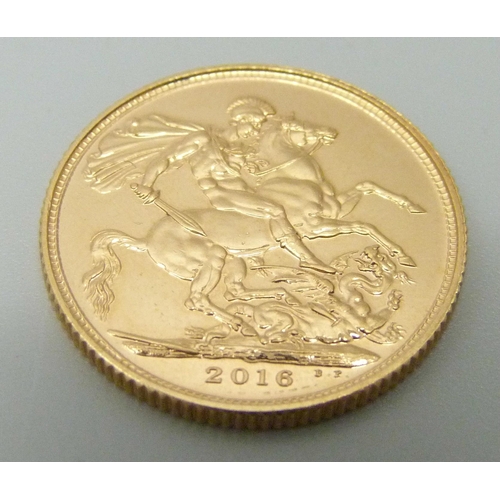 1082 - A 2016 gold sovereign