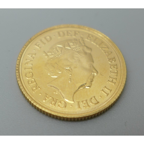 1124 - A 2020 gold sovereign