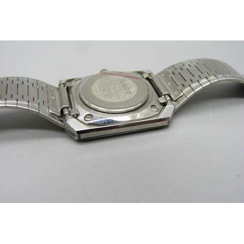 1144 - A Rado Diastar wristwatch on bracelet