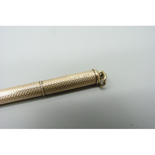 1149 - A 9ct gold toothpick, 6.1g