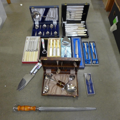 1208 - Assorted cased cutlery and two silver handled knives **PLEASE NOTE THIS LOT IS NOT ELIGIBLE FOR POST... 