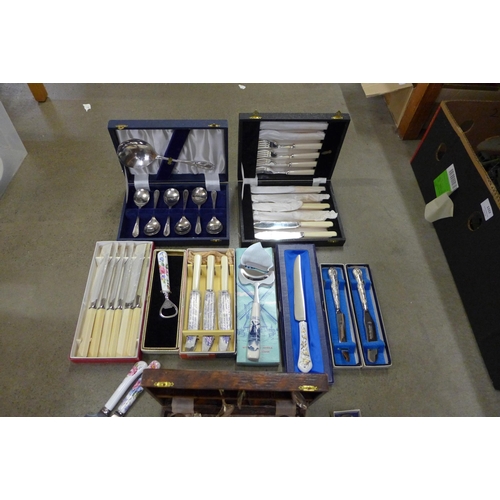 1208 - Assorted cased cutlery and two silver handled knives **PLEASE NOTE THIS LOT IS NOT ELIGIBLE FOR POST... 