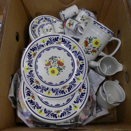 1239 - Wedgwood Breton tea and dinnerware **PLEASE NOTE THIS LOT IS NOT ELIGIBLE FOR POSTING AND PACKING**