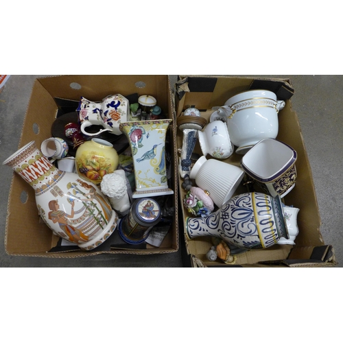 1242 - Assorted items; vases, decorative items, etc. **PLEASE NOTE THIS LOT IS NOT ELIGIBLE FOR POSTING AND... 