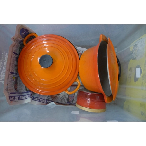 719 - Five Le Creuset cast iron casserole dishes and Dutch Ovens; 27cm, 23cm x2 and 23cm and 27cm oval and... 