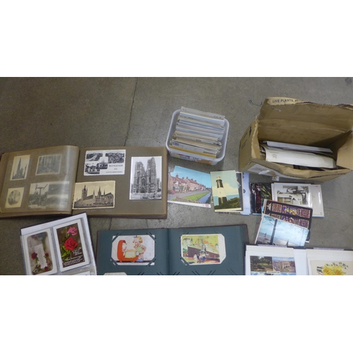 783 - A large collection of postcards dating from 1900 onwards and a folder of Battle of Britain ephemera