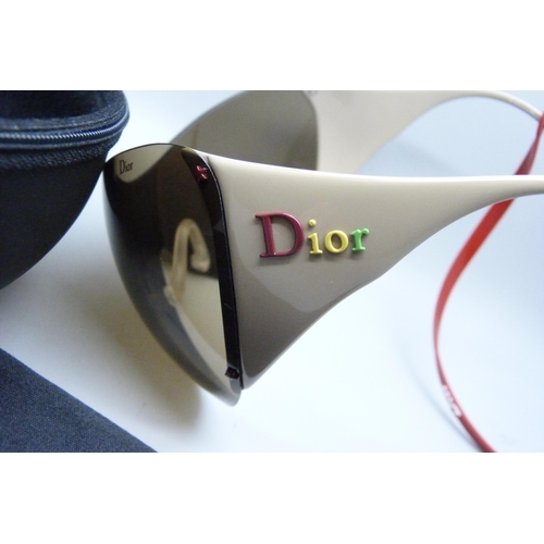 837 - A pair of Dior Rasta Ski I sunglasses, boxed