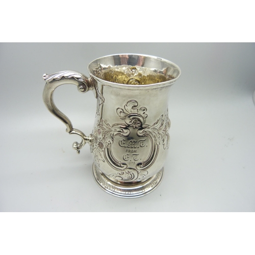 875 - An early George III silver baulster mug, London 1765, Thomas Whipham & Charles Wright, 258g