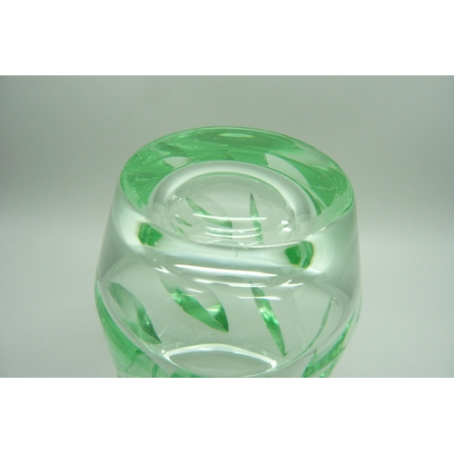 876 - A French Daum green glass vase, 12.5cm