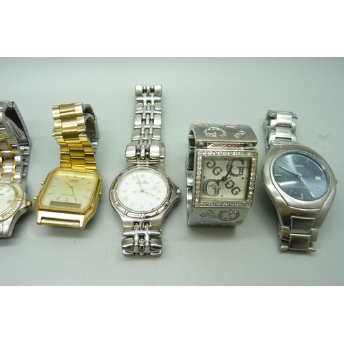 900 - Eight watches:- Michael Kors, Guess, Fossil, Casio, Paco Rabanne, etc.