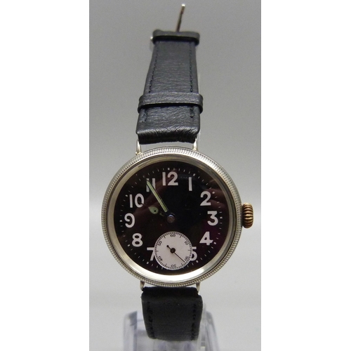 977 - A WWI silver cased military trench watch, case stamped 925, maker GS no. 167744