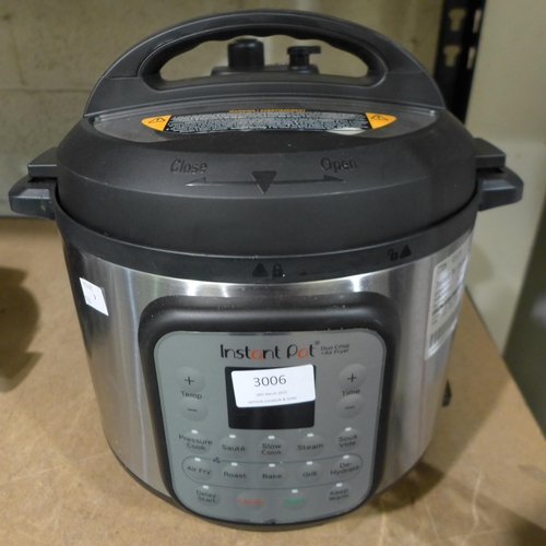 3006 - Instant Pot Gourmet Cooker, original RRP £129.99 + VAT (284-145) * This lot is subject to VAT