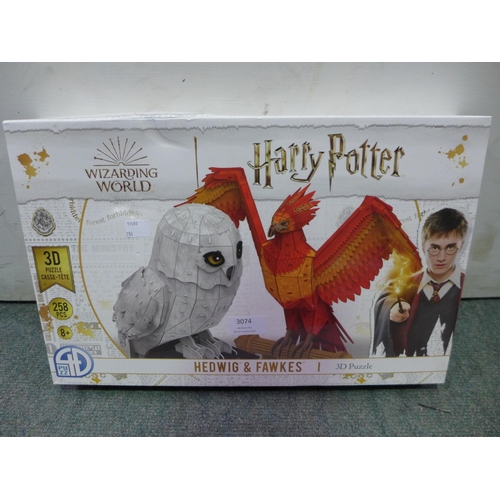 3074 - Harry Potter Hedwig and Fawkes 3D Licensed Puzzle (284-156) * This lot is subject to VAT