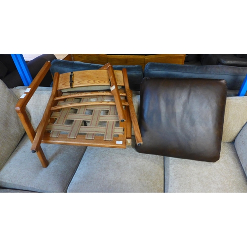 1590 - An Additions Corsham relax chair, damaged