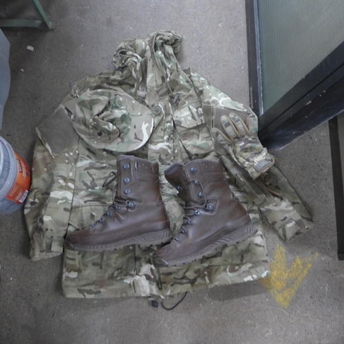 2151 - Approx 15 items of camouflage Army clothing MTP inc. Goretex, Haix boots size 9, jackets, trousers, ... 