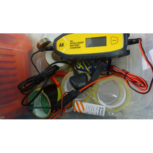 2156 - Rohr brand 240v industrial standard battery starter-charger with 12v and 24v output, very high quali... 