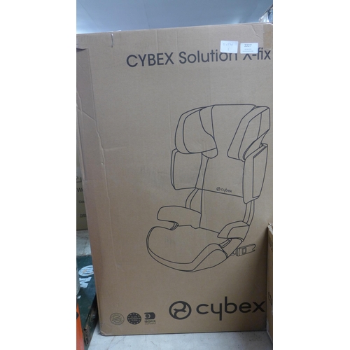 2227 - Cybex Solution X-Fit car seat