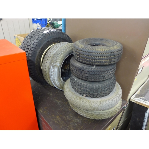 2390 - 8 Mobility tyres in various sizes