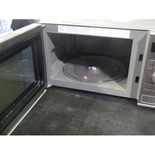 3020 - Panasonic Grill Microwave (model:- NN-GD37HS), original RRP £129.99 + VAT (284-69) * This lot is sub... 