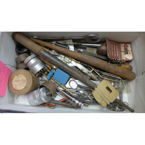 1203 - A box of jewellery and watch maker's tools **PLEASE NOTE THIS LOT IS NOT ELIGIBLE FOR POSTING AND PA... 