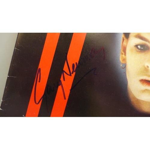 699 - An autographed programme, Gary Numan, 1980