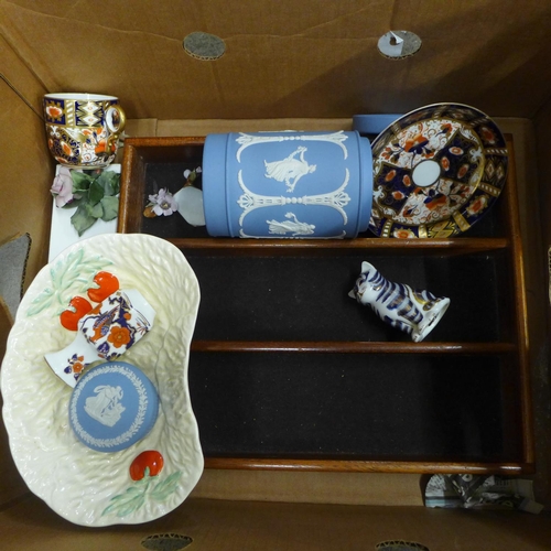 732 - A Wedgwood Jasperware cannister pot, a Royal Crown Derby Imari cup and saucer, Beswick tomato dish, ... 